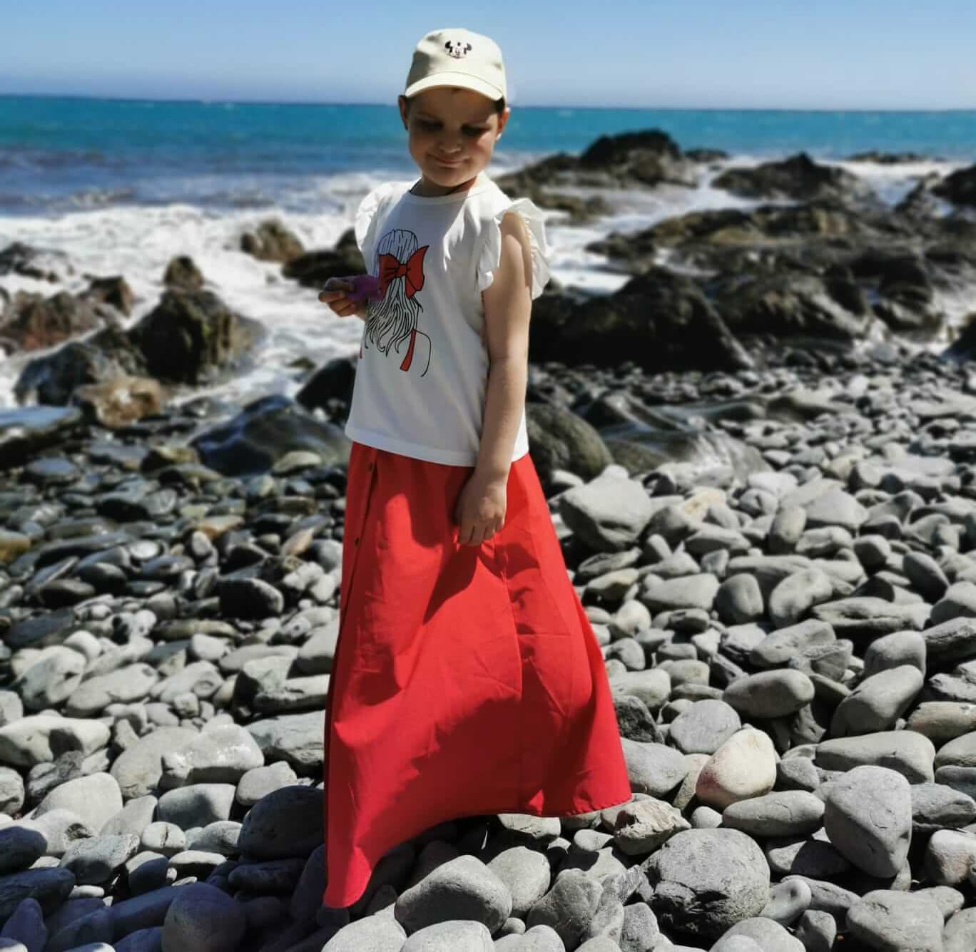 make-a-wish-oesterreich-reisen-lea-strandmuscheln-sammeln