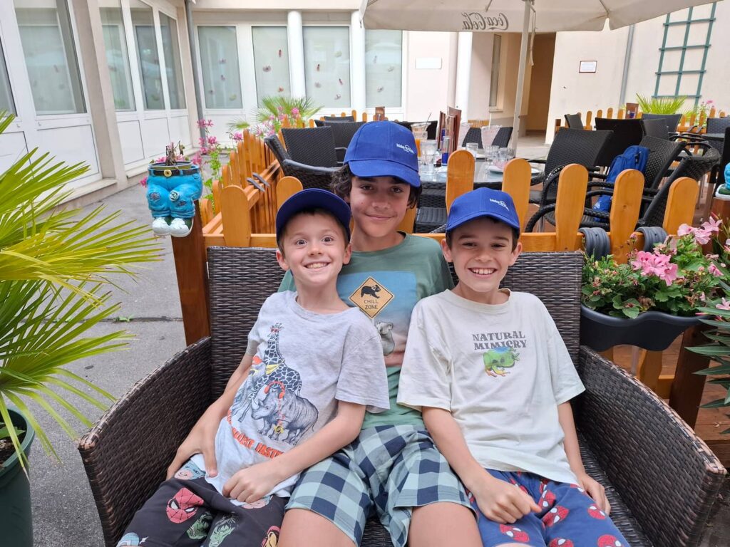 make-a-wish_erfuellte-herzenswuensche_emil_urlaub_03