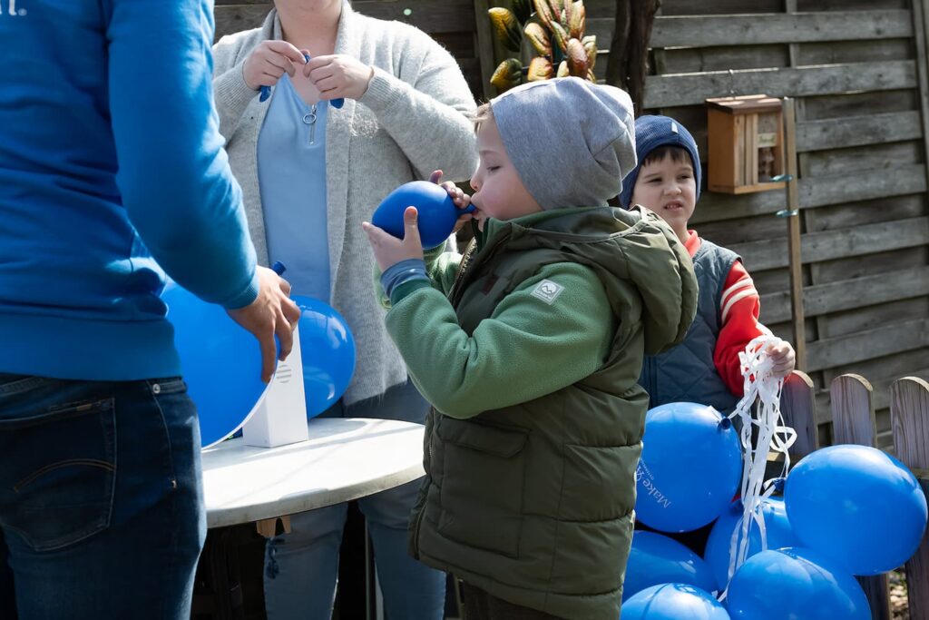 make-a-wish-oesterreich_erfuellte-herzenswuensche_elias_TandemFahrrad _04 Elias