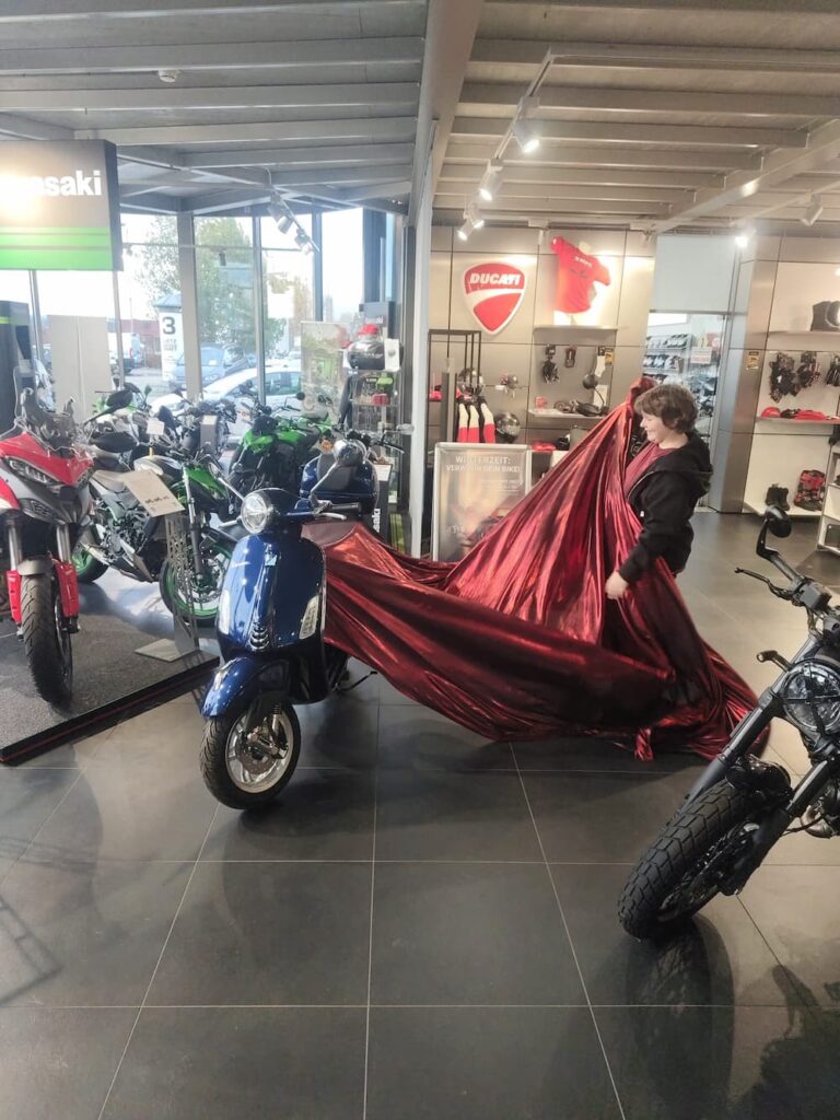 make-a-wish-oesterreich_erfuellte-herzenswuensche_amely_vespa_03 Amely Vespa
